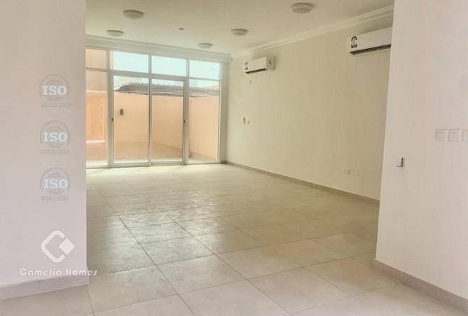 963396 - Property Main Image