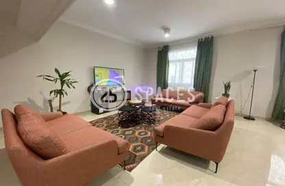 Apartment - 2 Bedrooms - 2 Bathrooms for sale in Lusail City - Lusail