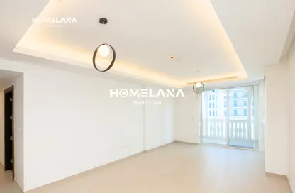 Apartment - 2 Bedrooms - 3 Bathrooms for rent in Viva West - Viva Bahriyah - The Pearl Island - Doha