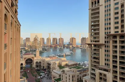 شقة - 2 غرف نوم - 3 حمامات للايجار في وان بورتو ارابيا - بورتو أرابيا - جزيرة اللؤلؤة - الدوحة
