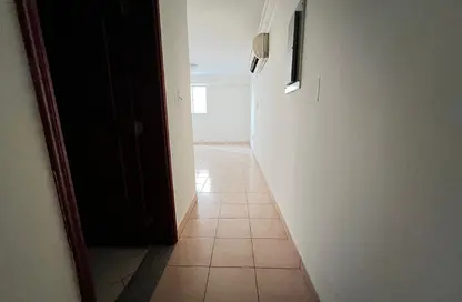 شقة - 3 غرف نوم - 2 حمامات للايجار في شارع السد - السد - الدوحة