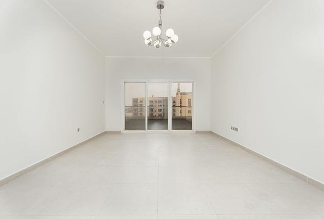 977587 - Property Main Image