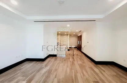 Apartment - Studio - 1 Bathroom for rent in Viva West - Viva Bahriyah - The Pearl Island - Doha