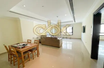 Apartment - 1 Bedroom - 2 Bathrooms for rent in East Porto Drive - Porto Arabia - The Pearl Island - Doha