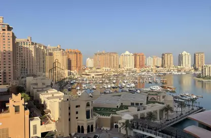 Apartment - 2 Bedrooms - 3 Bathrooms for rent in West Porto Drive - Porto Arabia - The Pearl Island - Doha