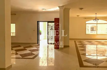 Villa - 5 Bedrooms - 4 Bathrooms for rent in Al Rayyan - Al Rayyan - Doha