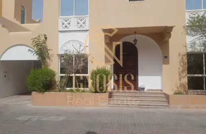 مجمع سكني - 5 غرف نوم - 5 حمامات للايجار في شارع المطار القديم - طريق المطار القديم - الدوحة