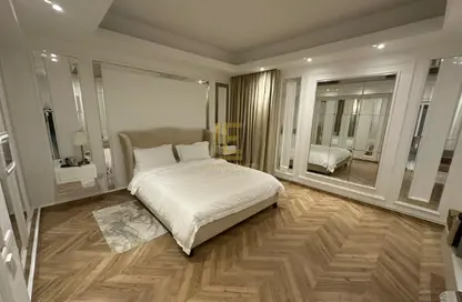 Apartment - 3 Bedrooms - 5 Bathrooms for sale in West Porto Drive - Porto Arabia - The Pearl Island - Doha