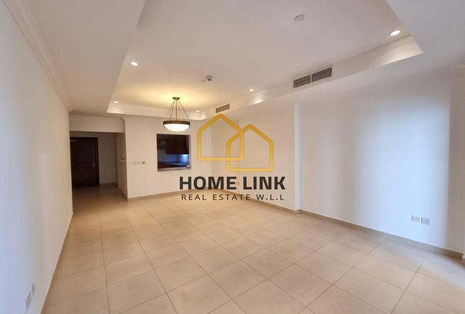 929871 - Property Image 2