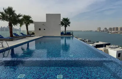 شقة - 2 غرف نوم - 4 حمامات للايجار في البلاج الجنوبي - البلاج - جزيرة اللؤلؤة - الدوحة