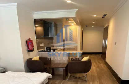 Apartment - Studio - 1 Bathroom for rent in Viva Bahriyah - The Pearl Island - Doha