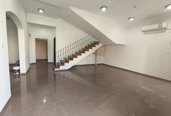 940817 - Property Image 3