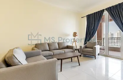 Apartment - 1 Bedroom - 2 Bathrooms for sale in Viva East - Viva Bahriyah - The Pearl Island - Doha
