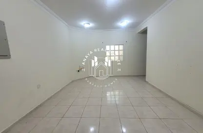 Apartment - 3 Bedrooms - 3 Bathrooms for rent in Madinat Khalifa South - Madinat Khalifa - Doha Apartment - 3 Bedrooms - 3 Bathrooms for rent in Madinat Khalifa South - Madinat Khalifa - Doha