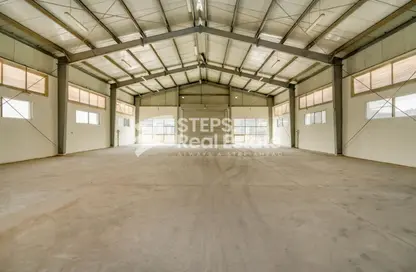 Warehouse - Studio for rent in Industrial Area 5 - Industrial Area - Industrial Area - Doha