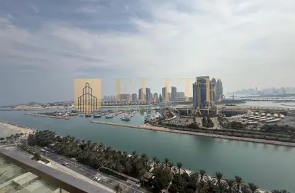 شقة - 2 غرف نوم - 3 حمامات للايجار في ممشى باي - الوسيل