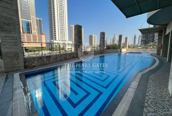 952321 - Property Image 2