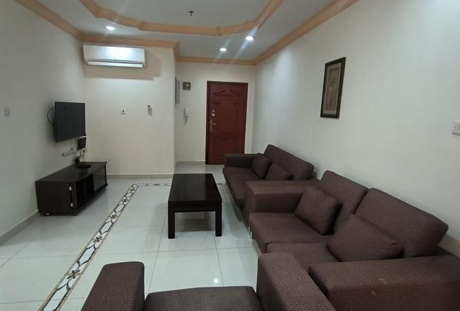 985100 - Property Image 2