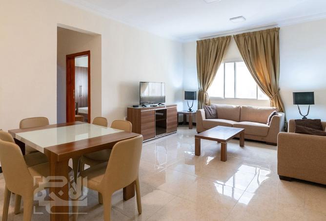 1002088 - Property Image 2