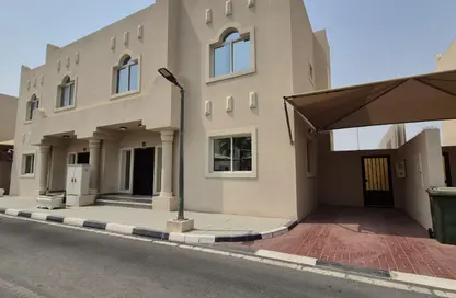 Villa - 3 Bedrooms - 3 Bathrooms for rent in Al Gharrafa - Al Gharrafa - Doha