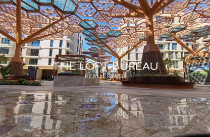 Apartment - 2 Bedrooms - 3 Bathrooms for rent in Gewan Island - The Pearl Island - Doha