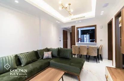 صورة لـ غرفة المعيشة / غرفة الطعام شقة - غرفة نوم - 1 حمام للايجار في شقق جاردينو - جزيرة اللؤلؤة - الدوحة ، صورة رقم 1