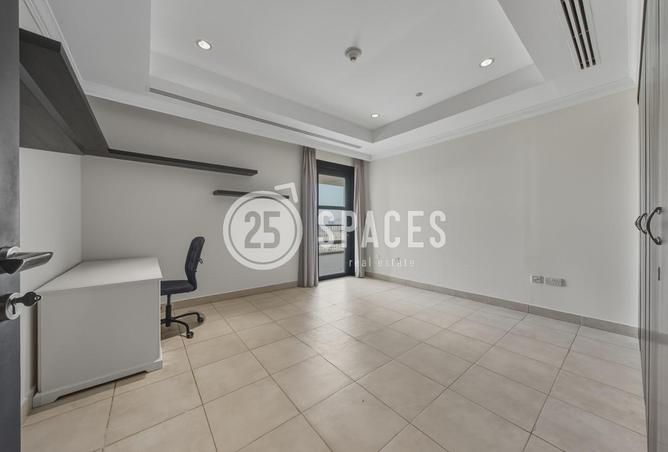 987308 - Property Image 3