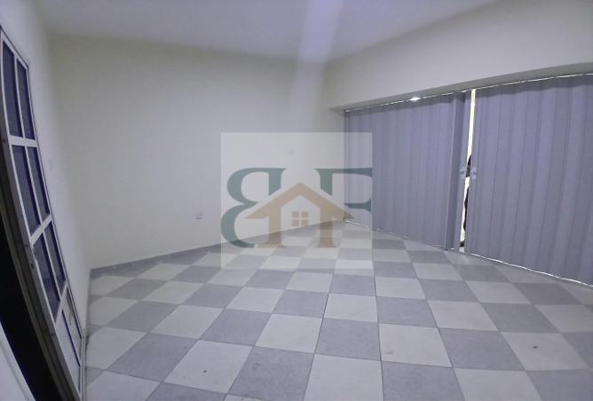 952761 - Property Image 3