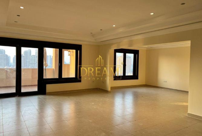 951155 - Property Image 3