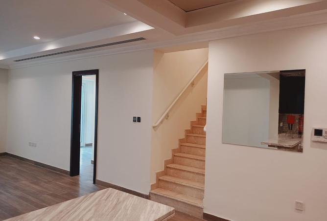 968710 - Property Image 2