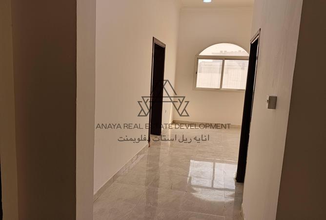 942604 - Property Image 3