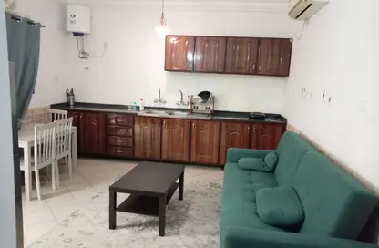 Villa - 1 Bedroom - 1 Bathroom for rent in Al Aziziyah - Al Aziziyah - Doha