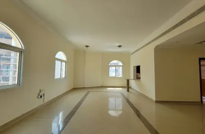 شقة - 2 غرف نوم - 2 حمامات للايجار في شارع نجمه - نجمة - الدوحة