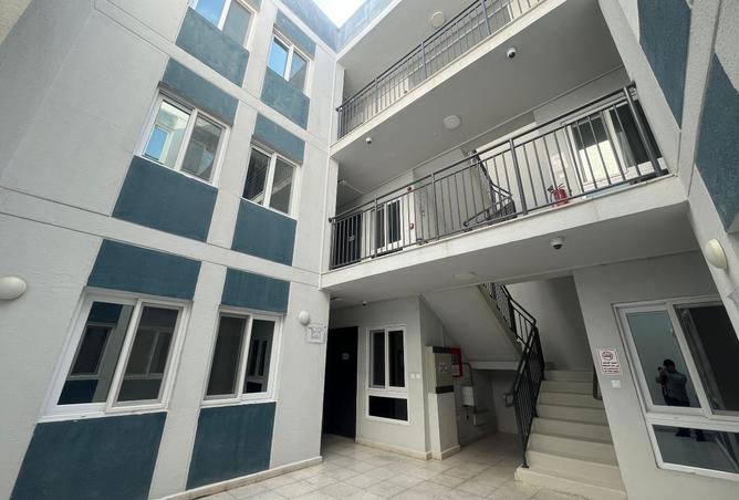 863876 - Property Image 2