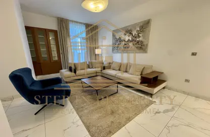 Apartment - 2 Bedrooms - 4 Bathrooms for rent in West Bay Tower - West Bay - West Bay - Doha