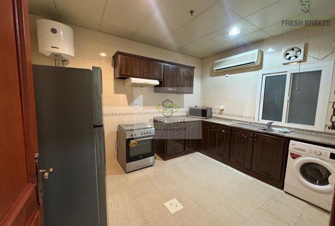 971413 - Property Image 2