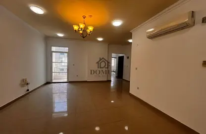 Apartment - 3 Bedrooms - 3 Bathrooms for rent in Anas Street - Fereej Bin Mahmoud North - Fereej Bin Mahmoud - Doha