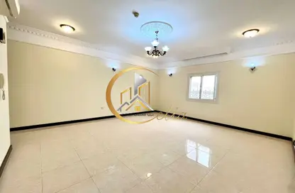 Apartment - 2 Bedrooms - 2 Bathrooms for rent in Anas Street - Fereej Bin Mahmoud North - Fereej Bin Mahmoud - Doha