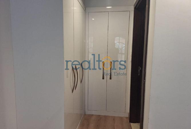 943653 - Property Image 2