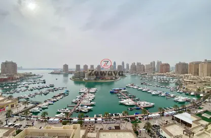 Apartment - 2 Bedrooms - 2 Bathrooms for rent in West Porto Drive - Porto Arabia - The Pearl Island - Doha