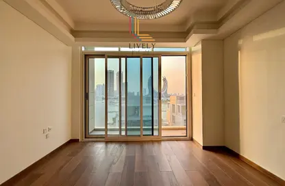 Apartment - 2 Bedrooms - 4 Bathrooms for rent in Gewan Island - The Pearl Island - Doha