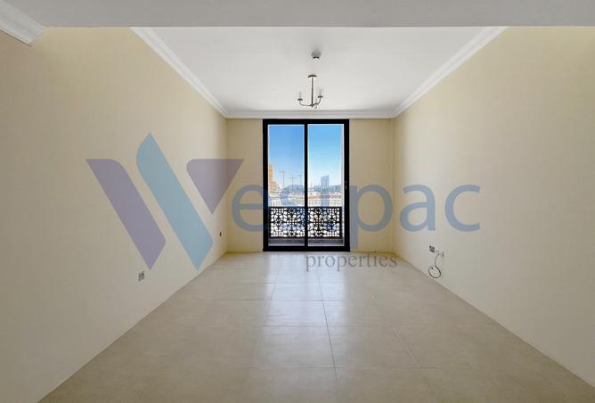 883735 - Property Image 3