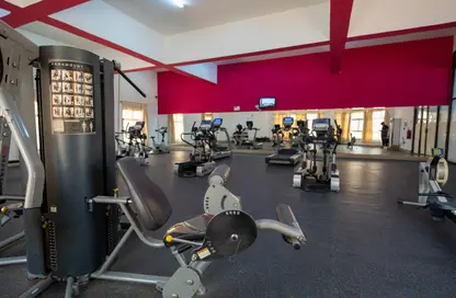 شقة - 2 غرف نوم - 2 حمامات للايجار في 5 قرية إزدان - قرية إزدان - الوكرة