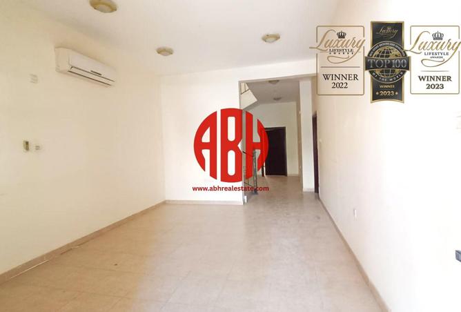 924092 - Property Image 3