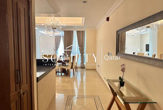 952707 - Property Image 2