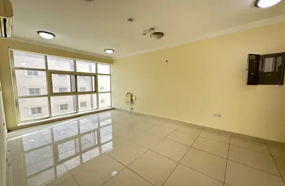 Apartment - 2 Bedrooms - 3 Bathrooms for rent in Al Mansoura - Al Mansoura - Doha