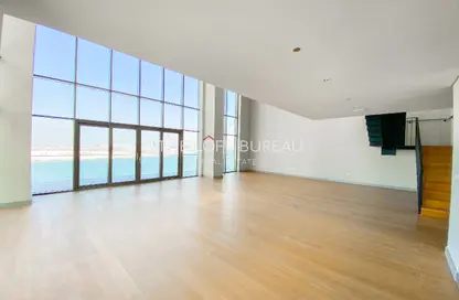 Duplex - 3 Bedrooms - 4 Bathrooms for sale in Seef Lusail Tower 1 - Seef Lusail - Lusail City - Lusail