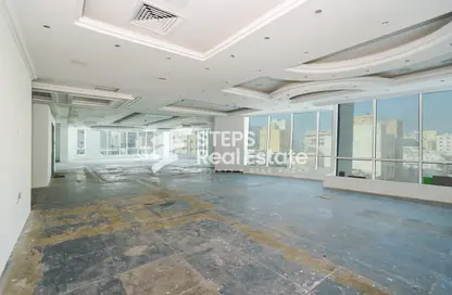 Empty Room image for: Office Space - Studio - 1 Bathroom for rent in B-Ring Road - B-Ring Road - Doha, Image 1