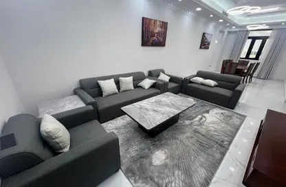 شقة - 2 غرف نوم - 3 حمامات للايجار في حدائق الدوحة - الوعب - الوعب - الدوحة