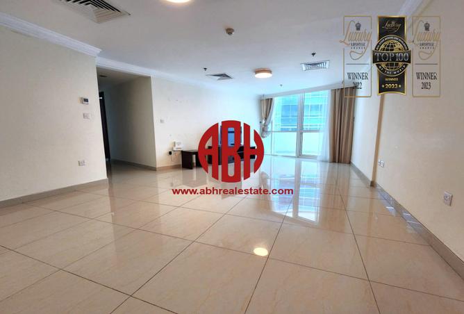 Apartment - 3 Bedrooms - 4 Bathrooms for rent in Dubai  Tower - West Bay - West Bay - Doha